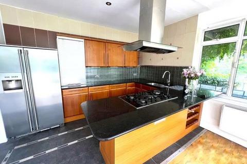 14 Warwick Road, London, W5 3XJ