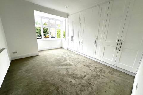 14 Warwick Road, London, W5 3XJ