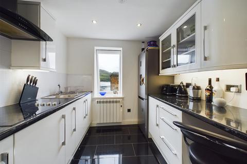 2 bedroom flat for sale, High Street, Fort William PH33