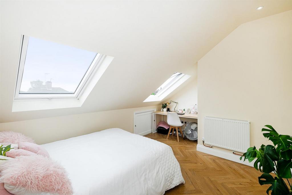 Elmcroft Avenue-37 rszd.jpg