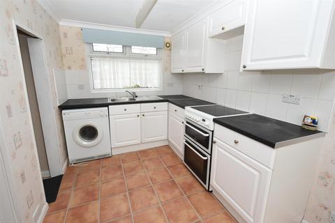 2 bedroom park home for sale, Creek Road, Canvey Island SS8