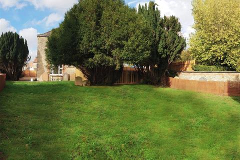 3 bedroom terraced house for sale, Meeting Lane, Irthlingborough NN9