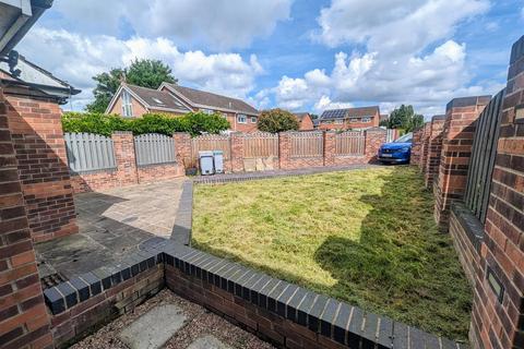 4 bedroom semi-detached house for sale, Derwent Court, Balderton, Newark