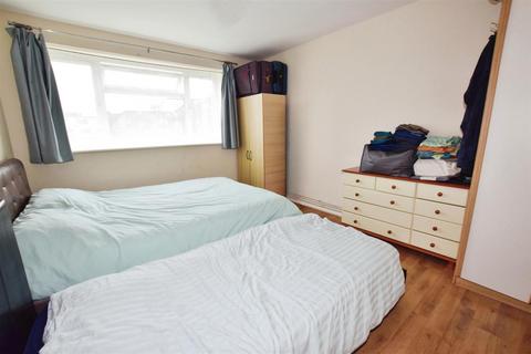 2 bedroom flat to rent, Torrington Park, North Finchley, London