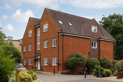 2 bedroom apartment for sale, Charlwood Place, Reigate