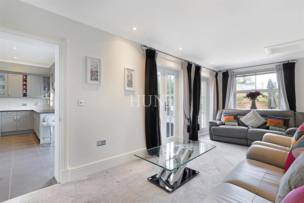 Open-plan living area, open plan living