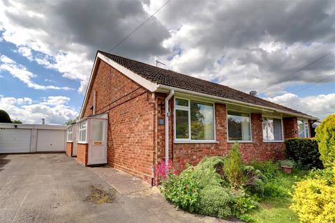 2 bedroom semi-detached bungalow to rent, Chapel Lane, Aston Cantlow