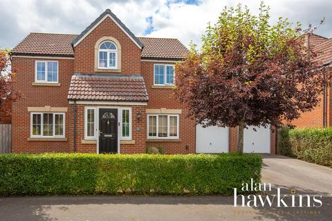 4 bedroom detached house for sale, Windmill Road, Royal Wootton Bassett