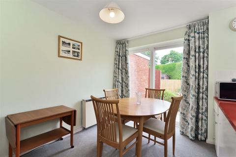 3 Rowland Close, Hereford, HR1 1XF