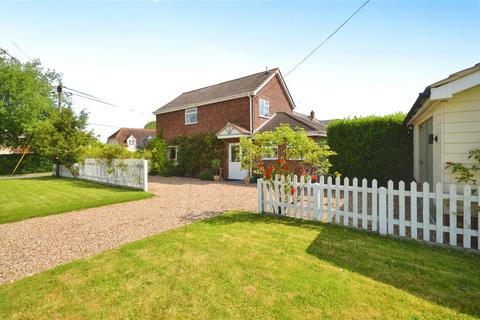 3 bedroom detached house for sale, Dudley Road, Fingringhoe, Colchester, Essex, CO5