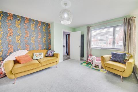 5 Baytree Close, Southport, PR9 8RE