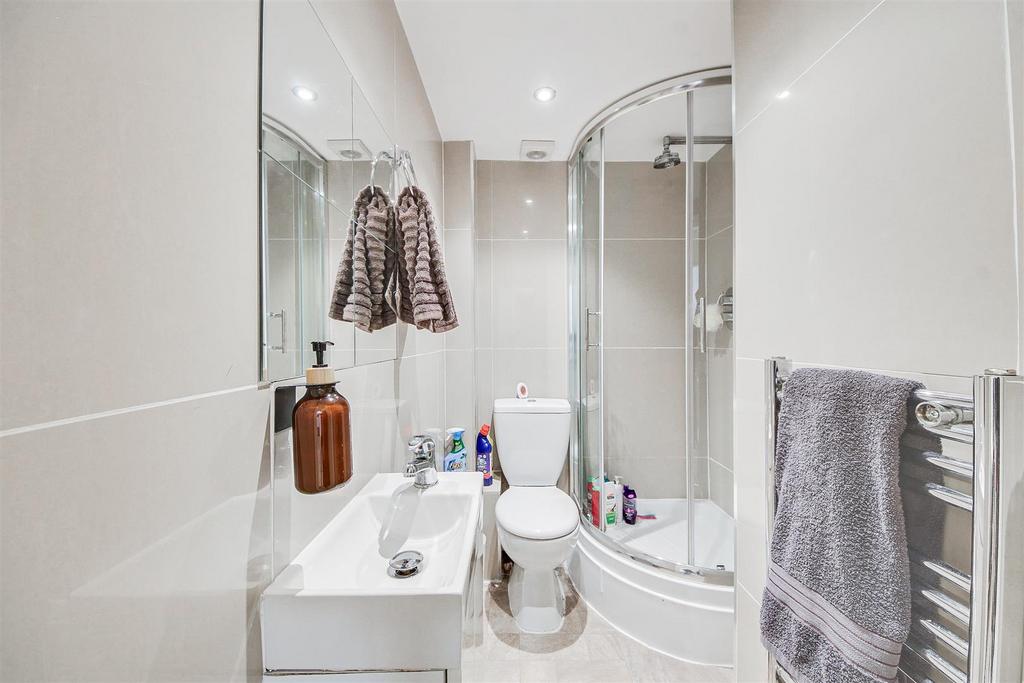 Ensuite
