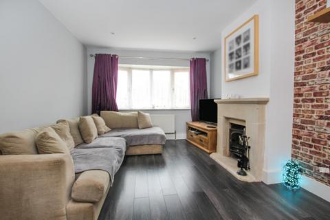 3 bedroom semi-detached house for sale, Clipstone Crescent, Leighton Buzzard