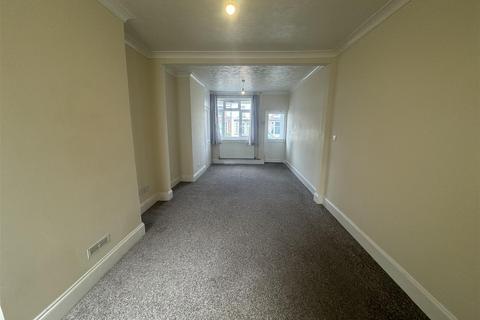 2 bedroom terraced house to rent, Pelsall Lane, Rushall, Walsall