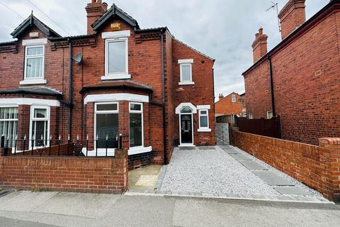 3 bedroom semi-detached house for sale, Westfield Avenue, Goole