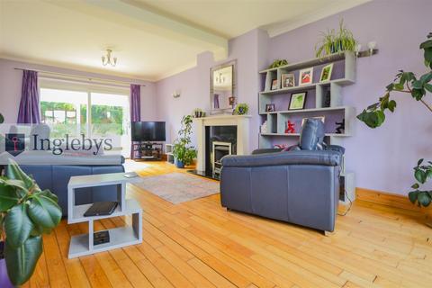 16 The Crescent, Saltburn-by-the-sea, TS12 1HY