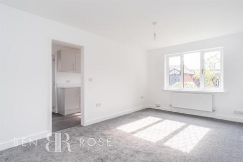 1 Chiltern Meadow, Leyland, PR25 5UZ