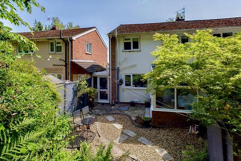 6 Benbow Close, Malvern, WR14 4JJ