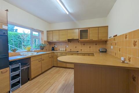 3 bedroom bungalow for sale, Furlongs Road, Upton-Upon-Severn, Worcester