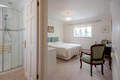 2, Rolling Stones Back Ends, Chipping Campden, GL55 6AU
