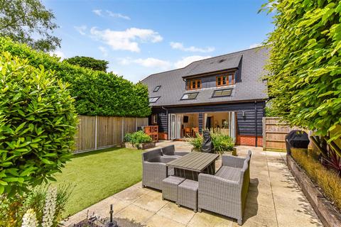 4 bedroom detached house for sale, Catherington, Hampshire