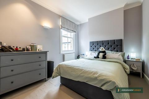 2 bedroom flat for sale, Ormiston Grove, Shepherds Bush, London