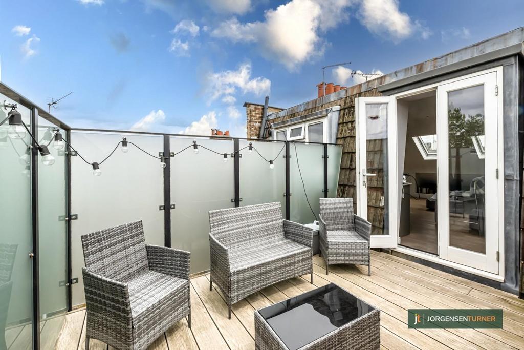 Roof Terrace Two .jpg