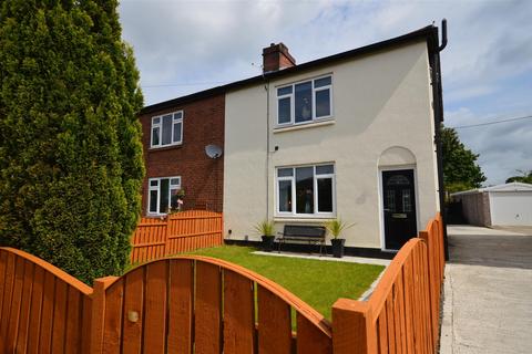 3 bedroom semi-detached house for sale, The Croft, Castleford