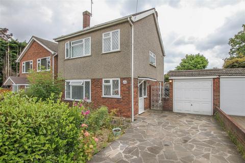 3 bedroom detached house for sale, The Gardens, Doddinghurst, Brentwood