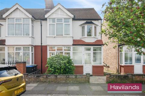 3 bedroom house for sale, Clydach Road, Enfield