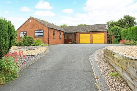 3 bedroom detached house for sale, Broadway, Ketley