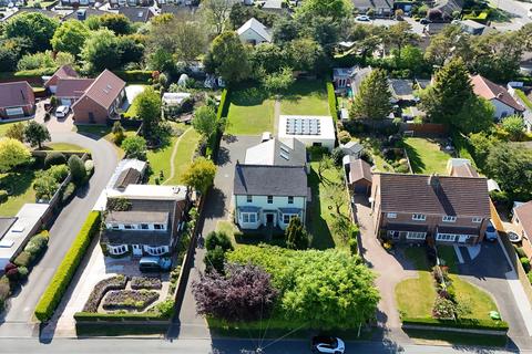 5 bedroom house for sale, Crab Lane, Scarborough YO12