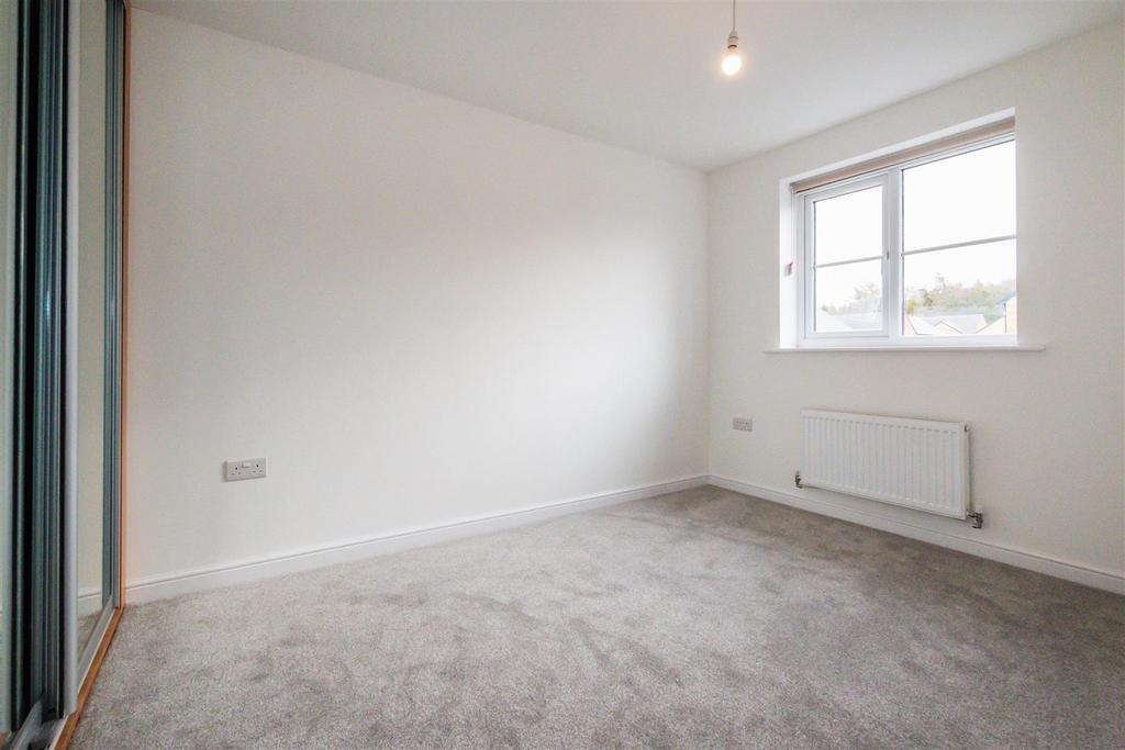 Wicklow bedroom 3.jpg