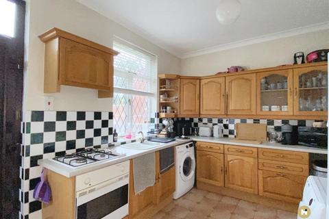 7 Green End Lane, Wakefield, WF2 7AG