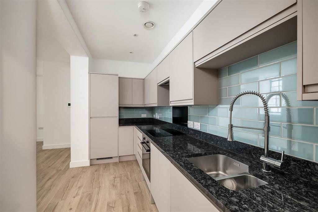 Kitchen 2