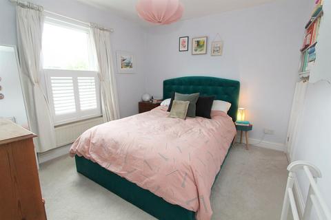 41 Wandle Road, Wallington, SM6 7ET