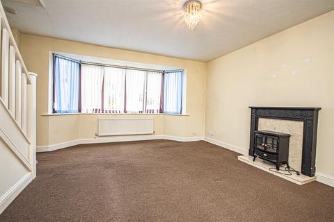 3 Sandpiper Drive, Uttoxeter, ST14 8TA