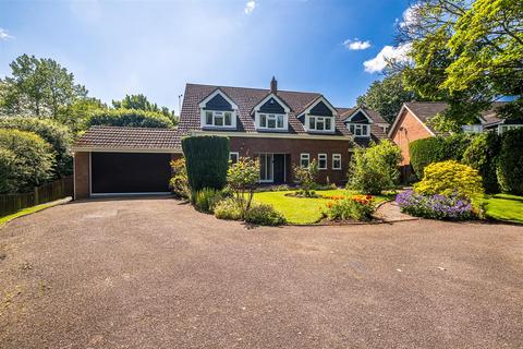 5 bedroom detached house for sale, Friary Gardens, Lichfield