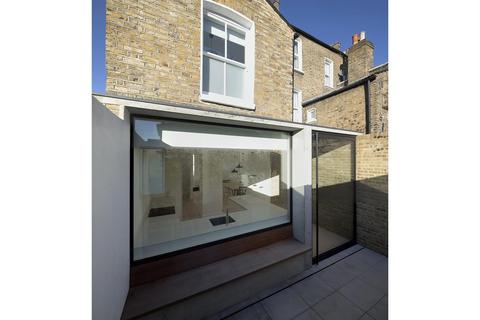 4 bedroom end of terrace house for sale, Reedham Street, Peckham, SE15