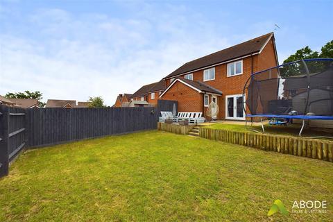 3 bedroom semi-detached house for sale, Sampson Avenue, Uttoxeter ST14