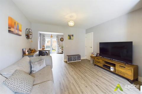 11 Sampson Avenue, Bramshall, Uttoxeter, ST14 5FG