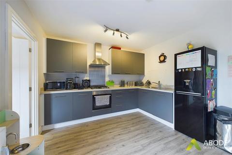 11 Sampson Avenue, Bramshall, Uttoxeter, ST14 5FG