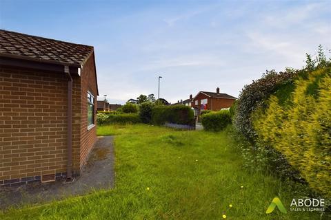 3 bedroom detached bungalow for sale, Hawthornden Avenue, Uttoxeter ST14