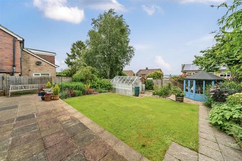 9 Birches Close, Crowborough, TN6 2UP