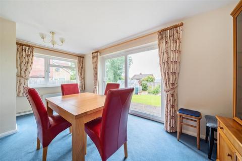 9 Birches Close, Crowborough, TN6 2UP