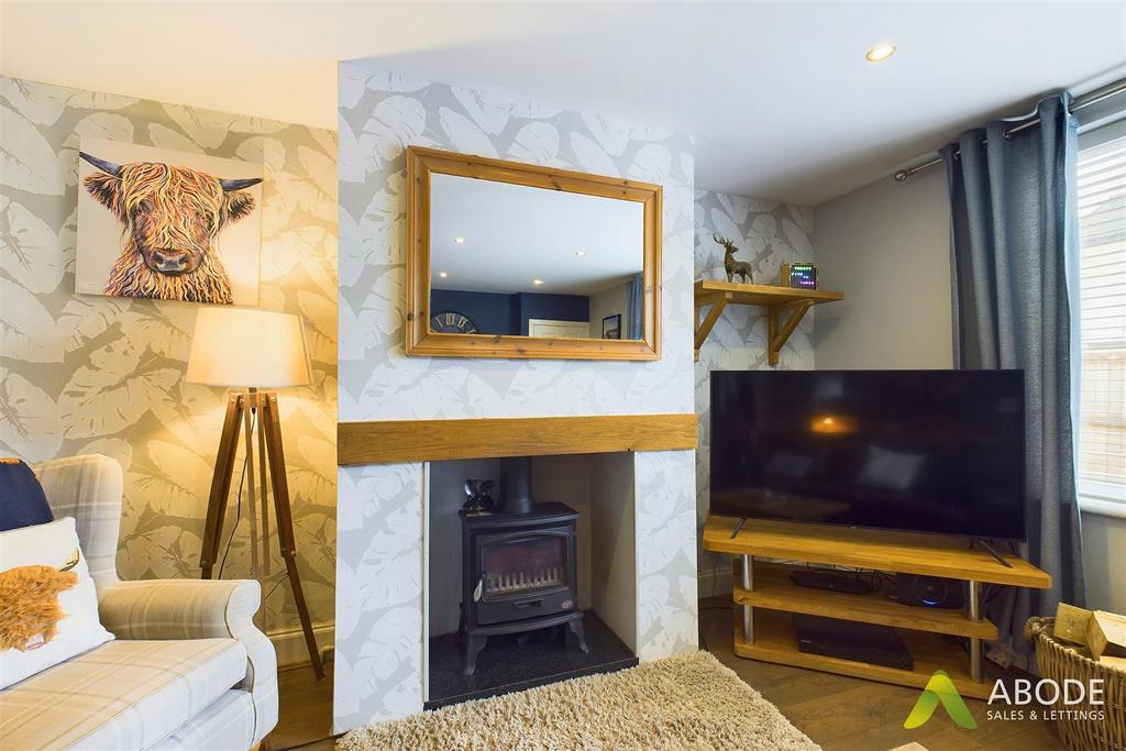 CAM03473 G0-PR0035-STILL024.jpg