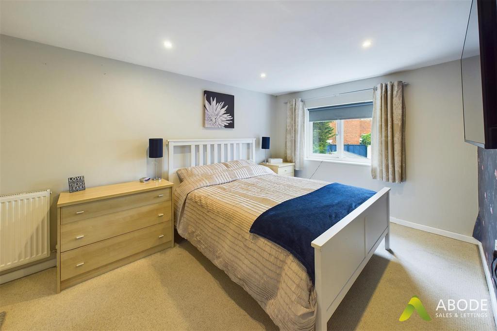 CAM03473 G0-PR0035-STILL035.jpg