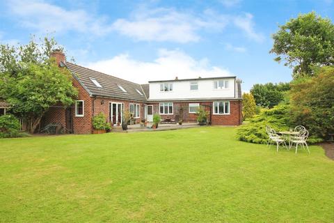 5 bedroom detached house for sale, Milford Road, Leeds LS25