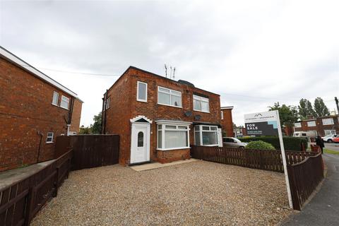 3 bedroom semi-detached house for sale, Colwall Avenue, Hull