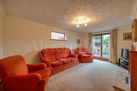 3 bedroom bungalow for sale, Ibstock Road, Ravenstone